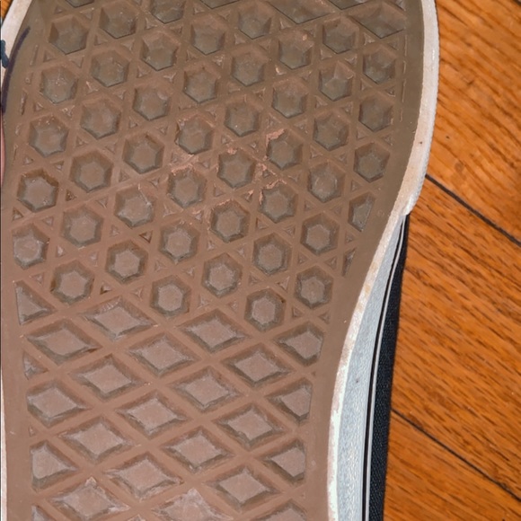 Shoes - Picture 6 of 6